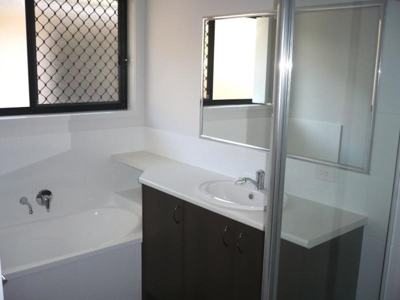 Warner QLD 4500