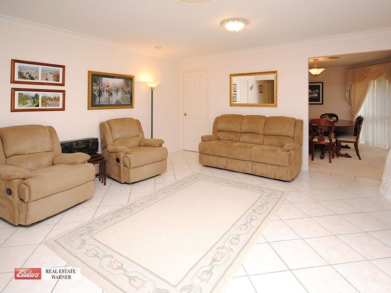 38 Paramount Drive, Warner QLD 4500