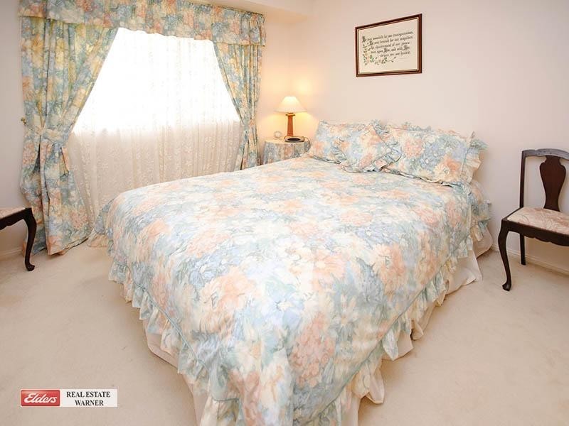 38 Paramount Drive, Warner QLD 4500