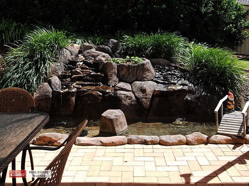 38 Paramount Drive, Warner QLD 4500