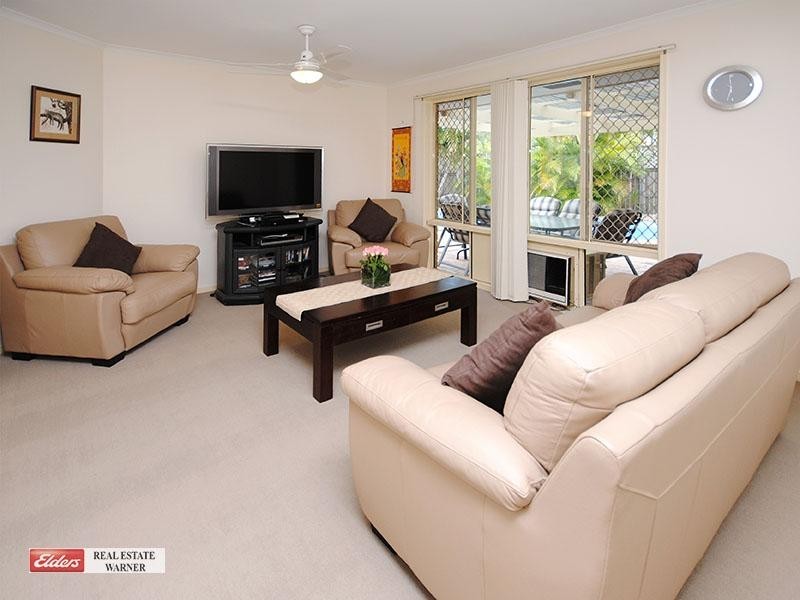 21 Paramount Drive, Warner QLD 4500
