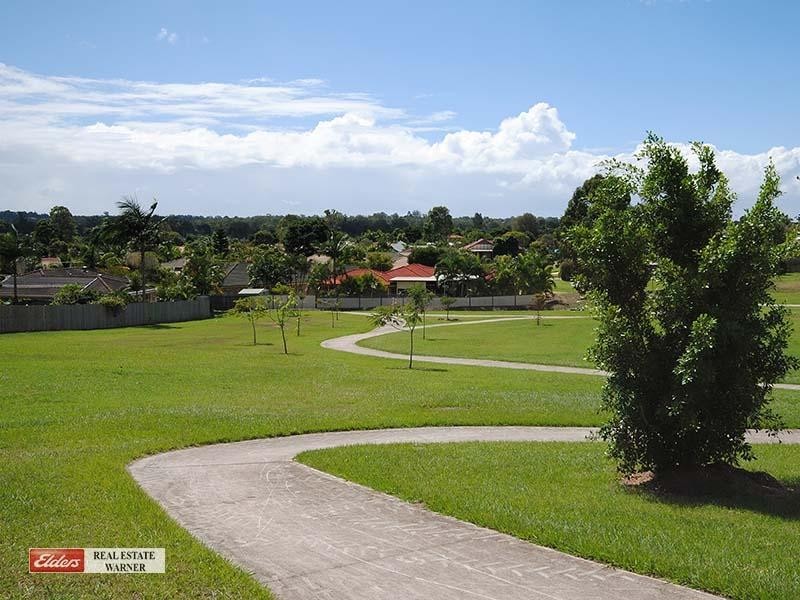 21 Paramount Drive, Warner QLD 4500