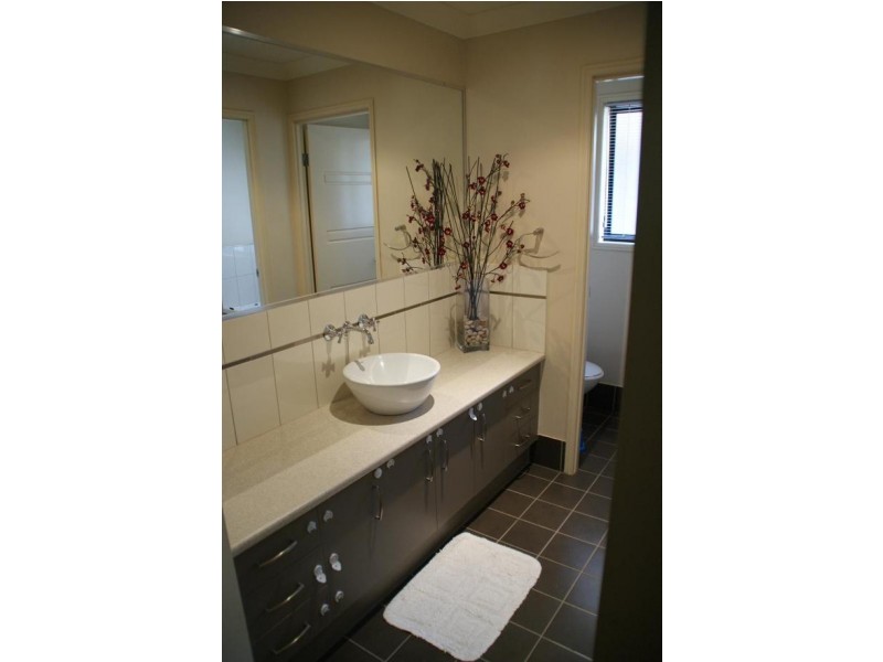 68 Gum Street, Warner QLD 4500