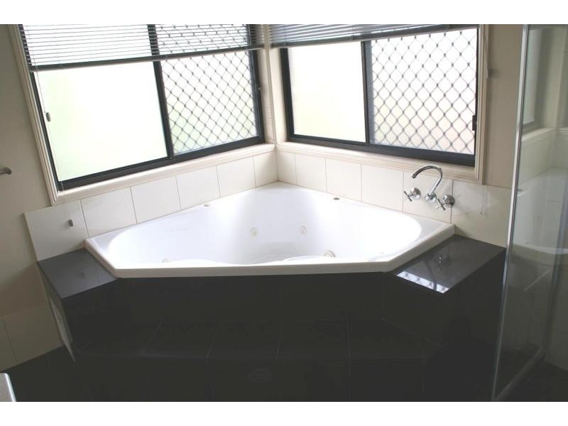 68 Gum Street, Warner QLD 4500