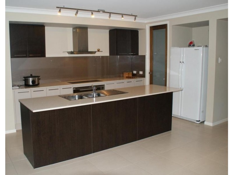 44 Swan Parade, Warner QLD 4500