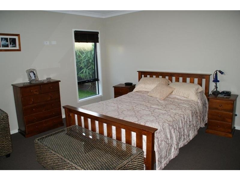 44 Swan Parade, Warner QLD 4500