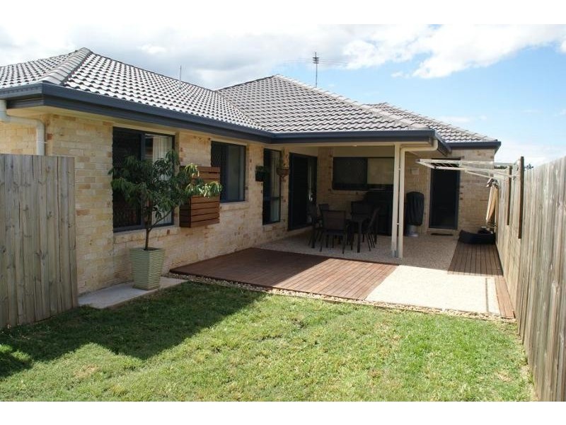 2 Jean Close, Joyner QLD 4500