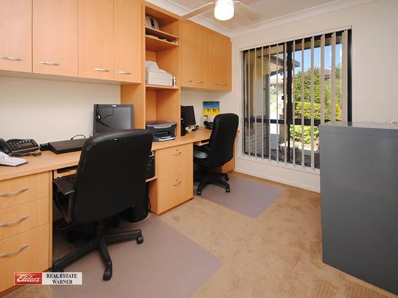31 Paramount Drive, Warner QLD 4500