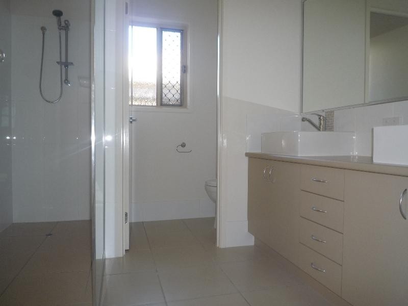 11 Perrins Close, Warner QLD 4500