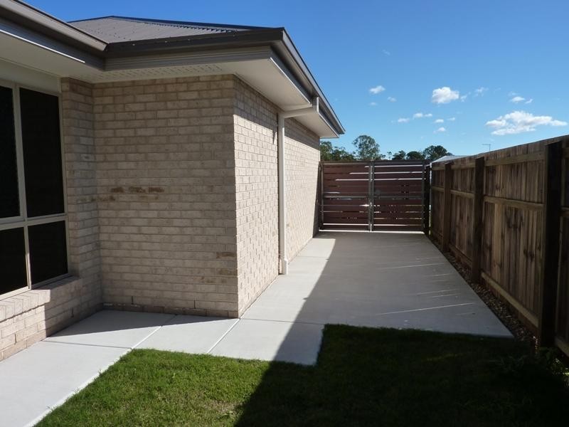 11 Perrins Close, Warner QLD 4500