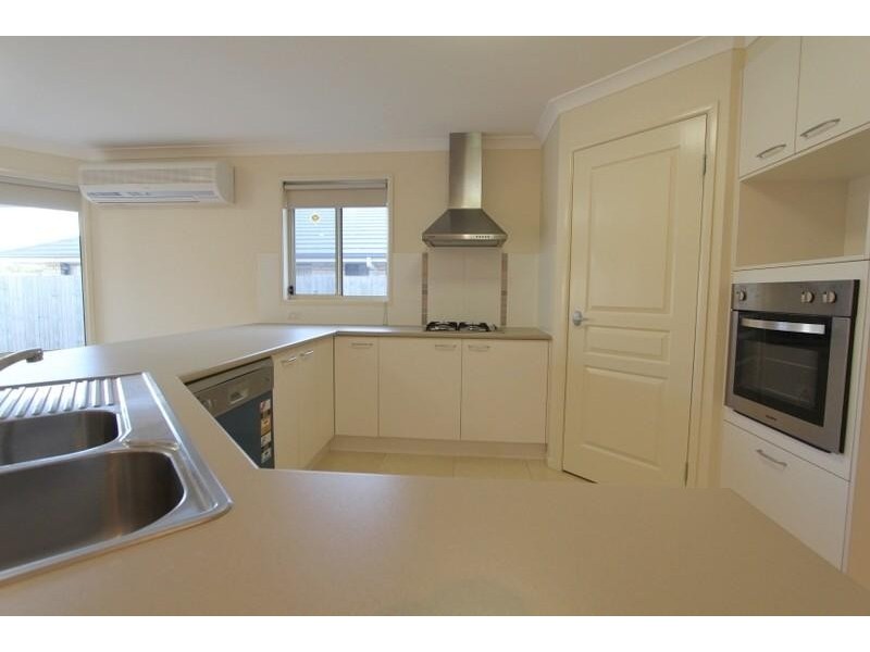 Warner QLD 4500
