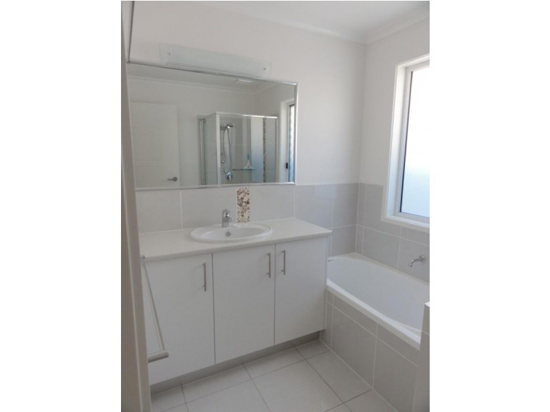 7 Allchin Court, Warner QLD 4500