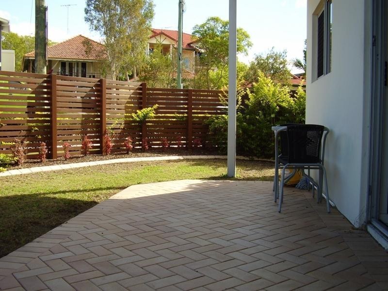 Unit 2/16 Trackson Street, Alderley QLD 4051