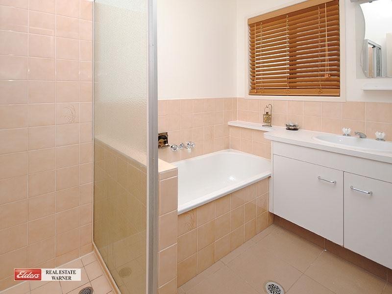 33 Mitze Street, Bray Park QLD 4500