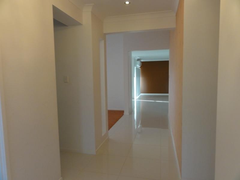 Warner QLD 4500