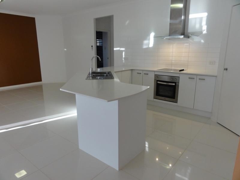 Warner QLD 4500