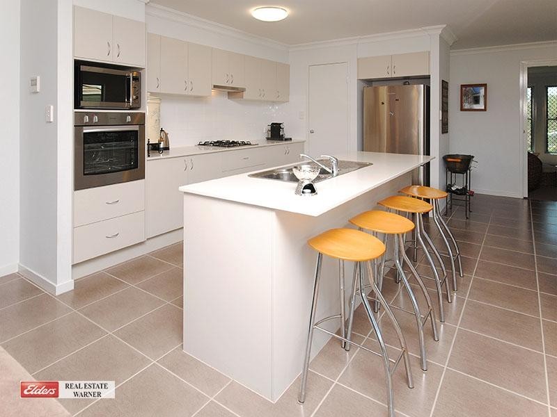 16 Schukow Court, Warner QLD 4500