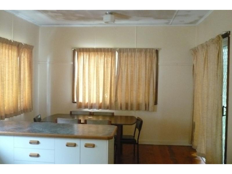 78 GLASSON STREET, Chinchilla QLD 4413