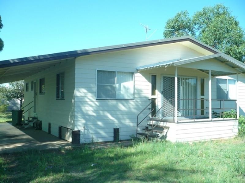 75 NORTH STREET, Chinchilla QLD 4413