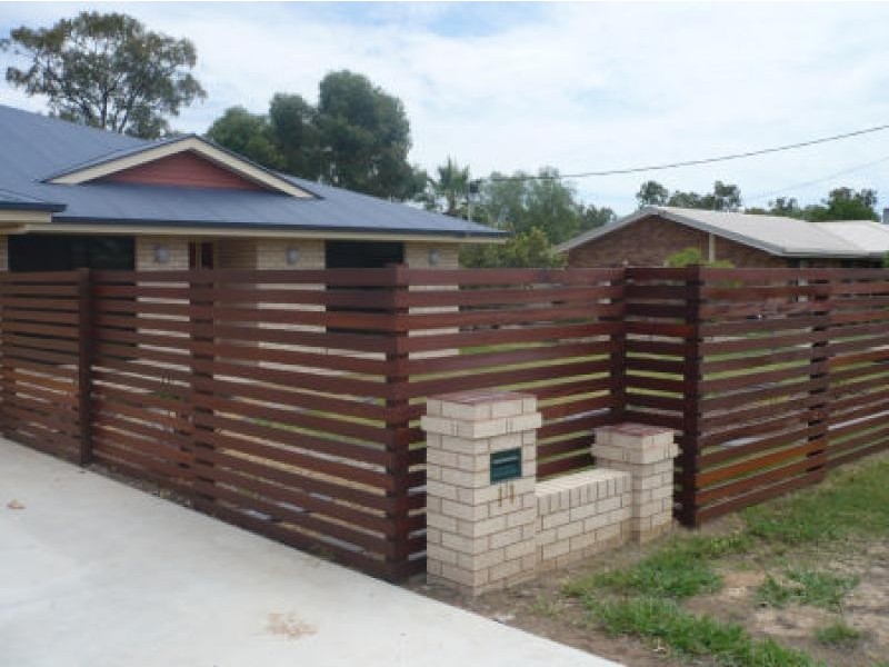 11 Lee Street, Miles QLD 4415