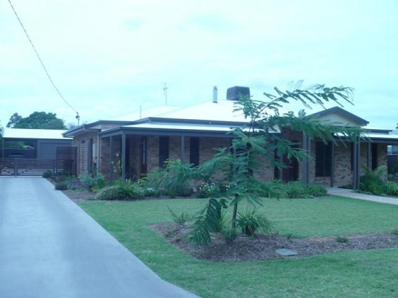 19 MANN STREET, Chinchilla QLD 4413