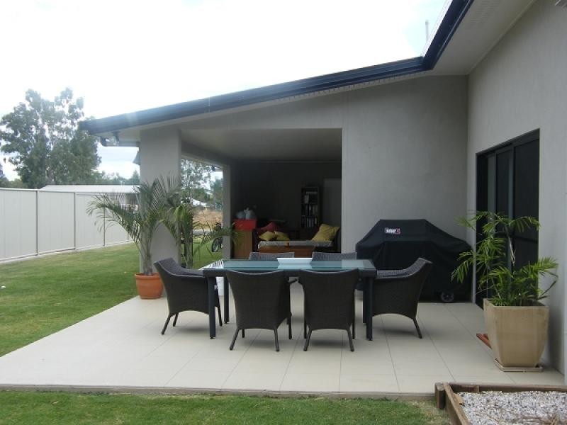 5 Holland Street, Chinchilla QLD 4413