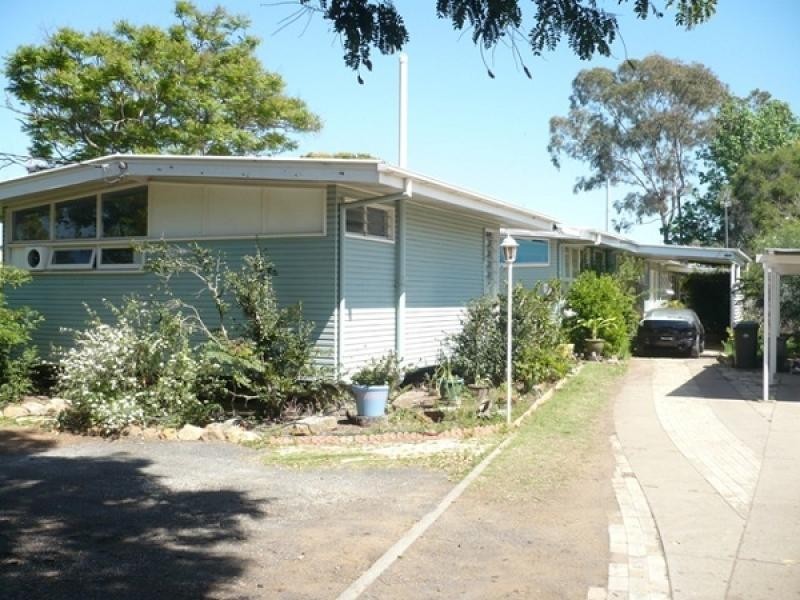 63 Heeney Street, Chinchilla QLD 4413