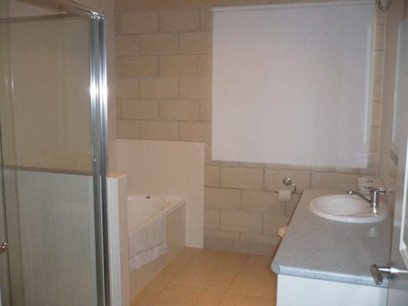 18 Cole Street, Chinchilla QLD 4413