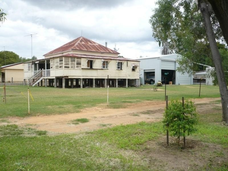 21 King Street, Chinchilla QLD 4413