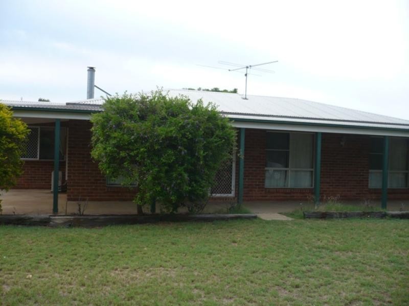 90 Rodger Street, Chinchilla QLD 4413