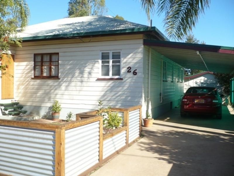 26 Russell Street, Chinchilla QLD 4413