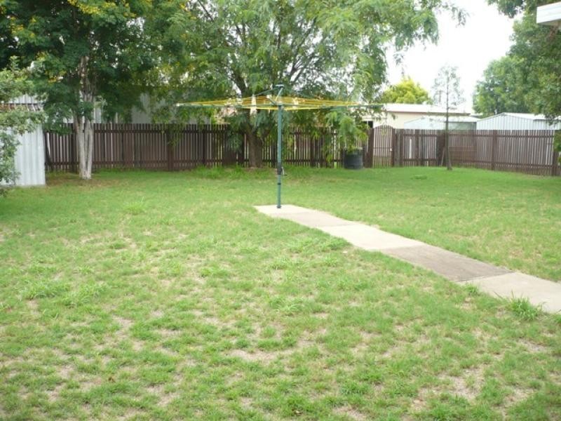 25 Mackie Street, Chinchilla QLD 4413