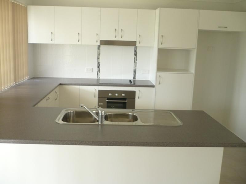 4 Barnsley Street, Chinchilla QLD 4413