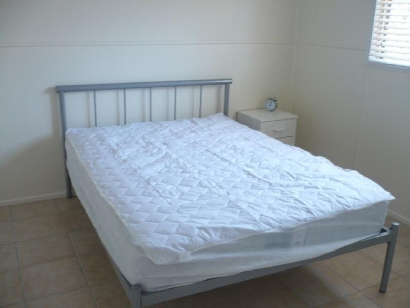 Unit 2/59 Edith Street, Miles QLD 4415