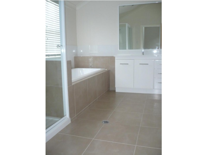 9 Colamba Street, Chinchilla QLD 4413