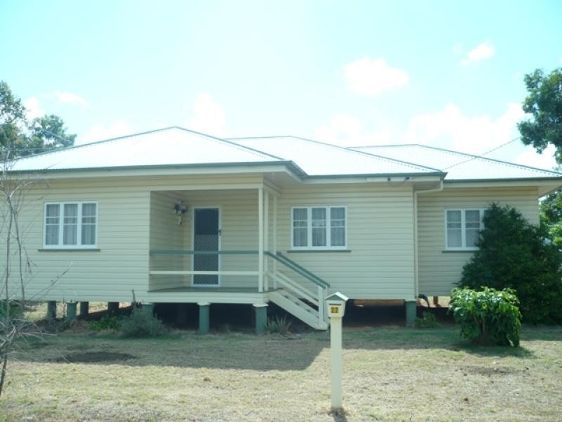 22 Atkins Street, Chinchilla QLD 4413