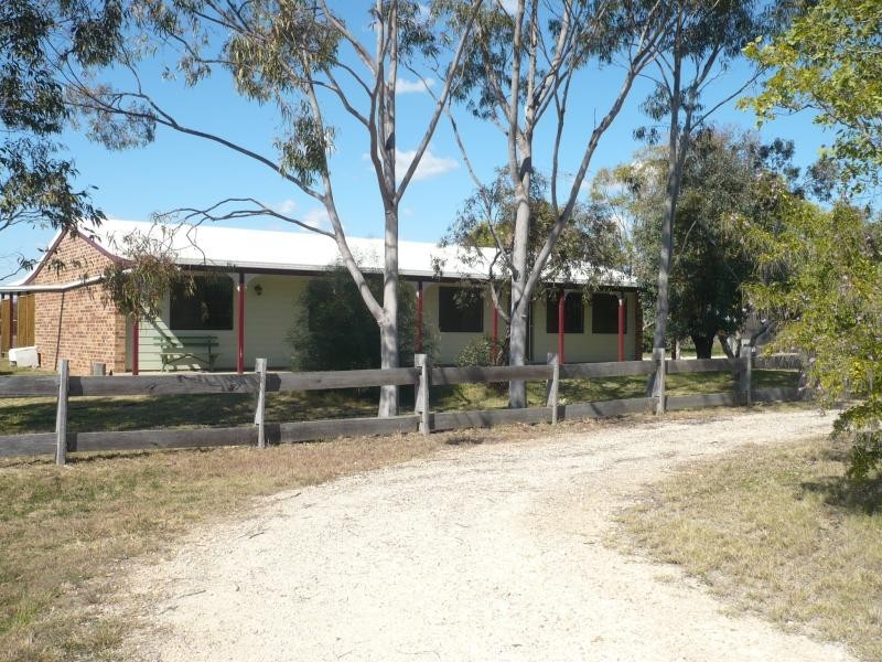 93 Carmichael Street, Chinchilla QLD 4413