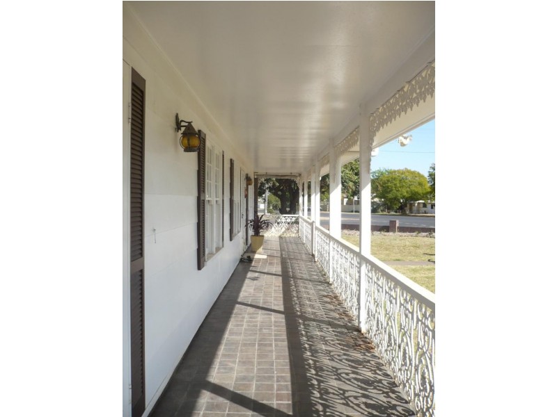 16 Glasson Street, Chinchilla QLD 4413