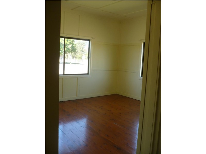 15 Heeney Street, Chinchilla QLD 4413