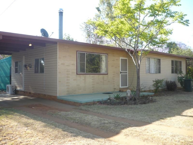 28 CLAYDON STREET, Chinchilla QLD 4413
