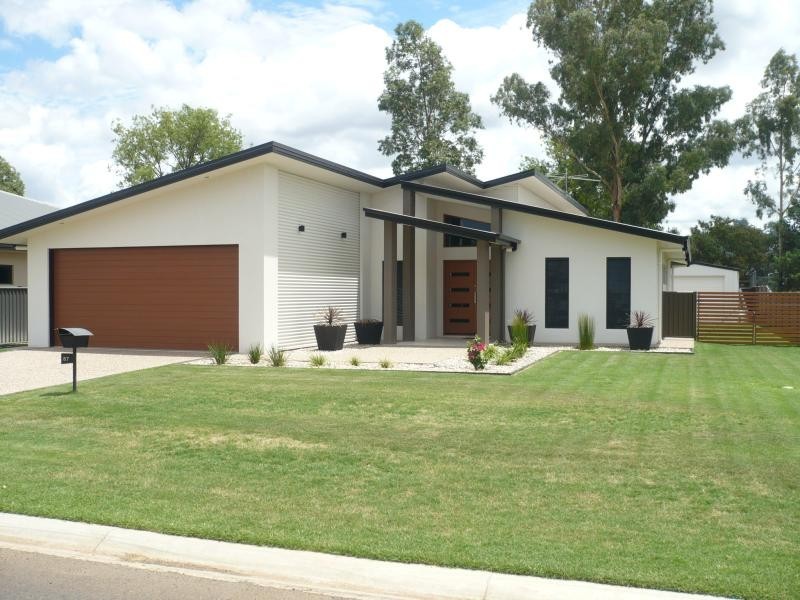 87 Sommerfeld Crescent, Chinchilla QLD 4413