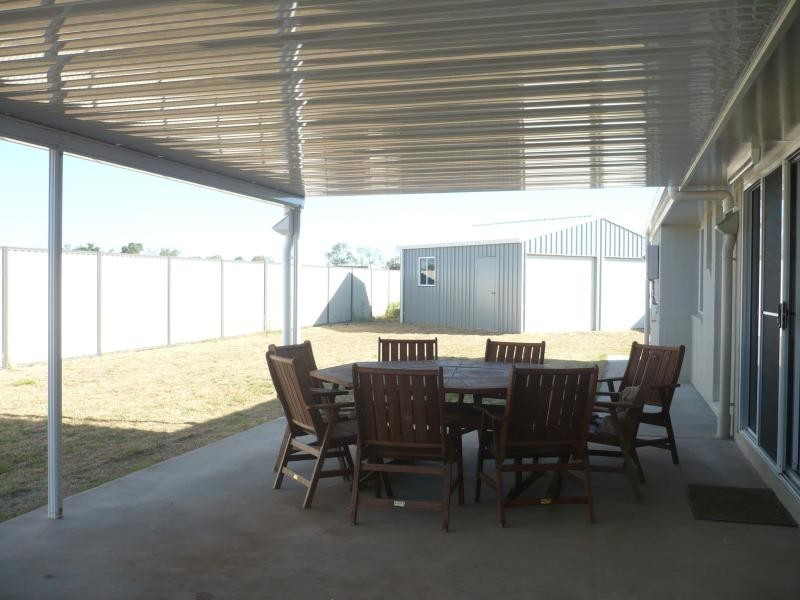 10 MCKENZIE STREET, Chinchilla QLD 4413