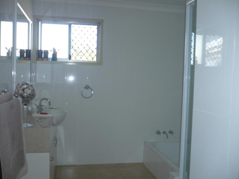 16 Glasson Street, Chinchilla QLD 4413