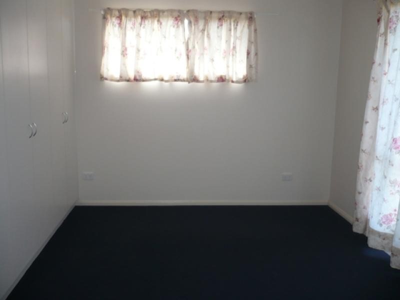 79 Oak Street, Chinchilla QLD 4413