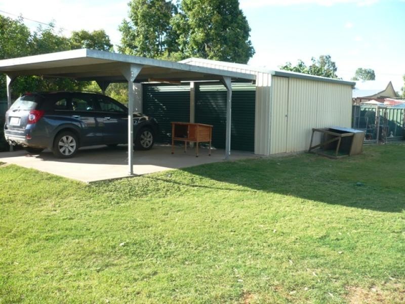 85 Boyd Street, Chinchilla QLD 4413
