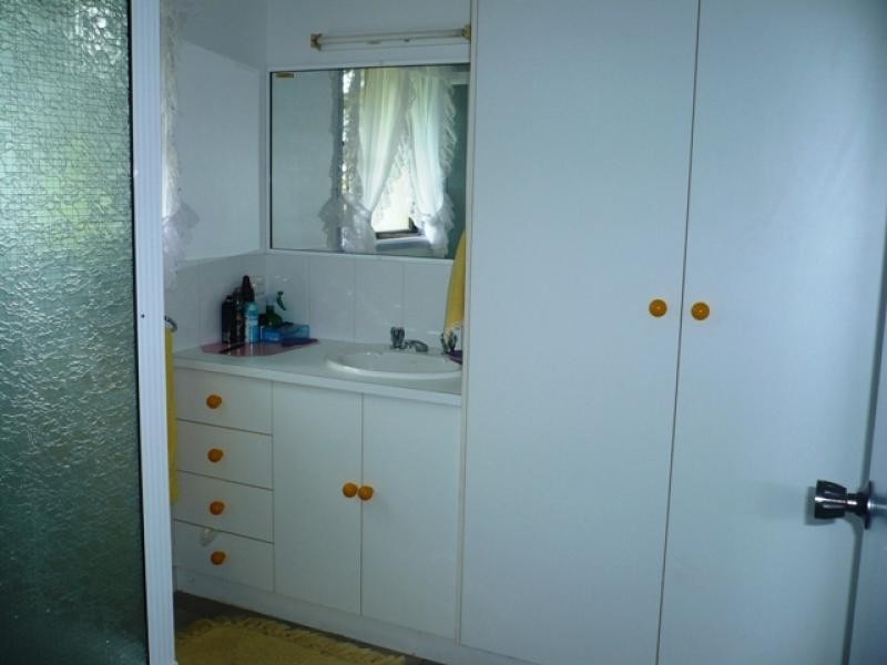 13 Warren Street, Chinchilla QLD 4413