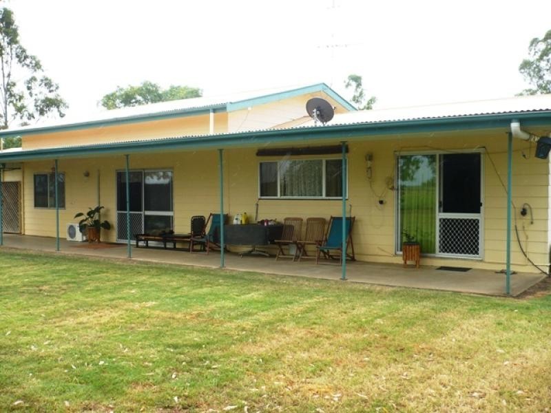 64 Gates Road, Chinchilla QLD 4413