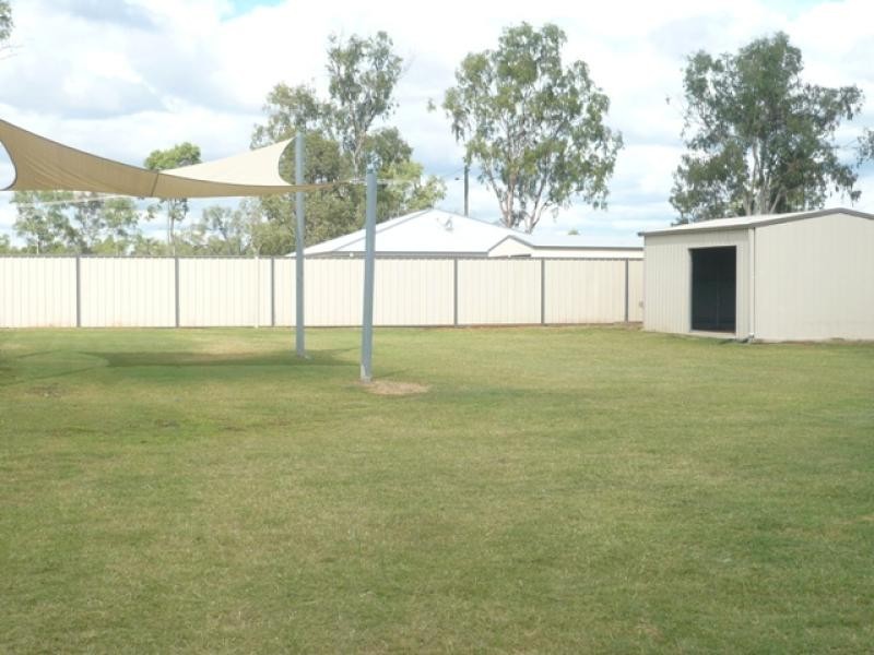 12 Back Avenue, Chinchilla QLD 4413