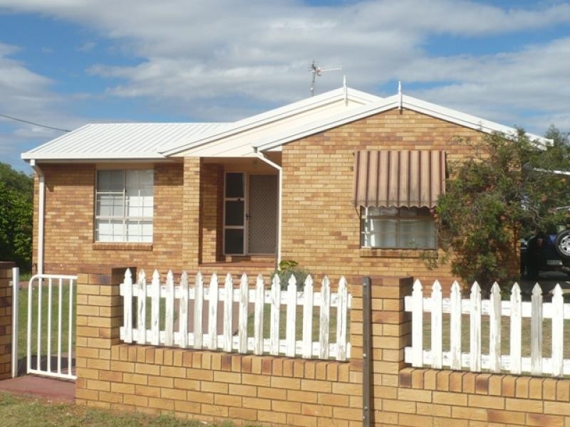58 Park Street, Chinchilla QLD 4413