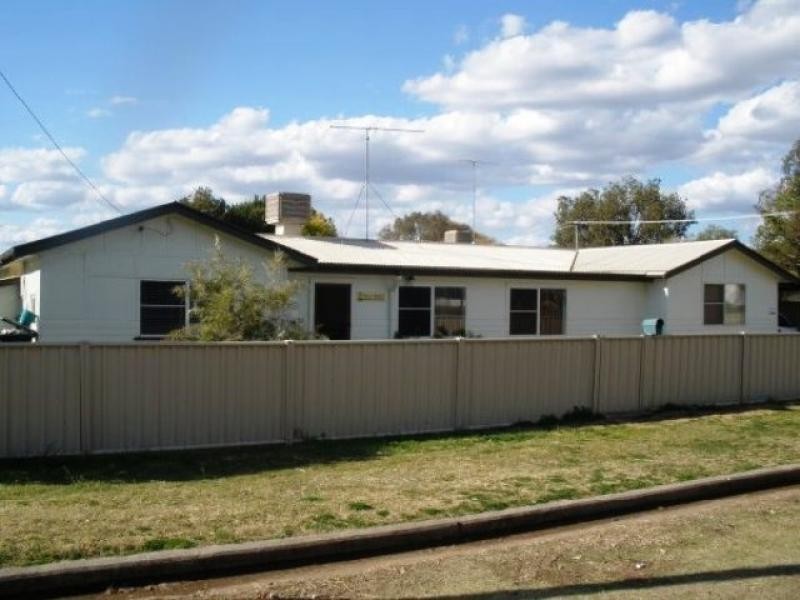 9 Fraser Street, Chinchilla QLD 4413